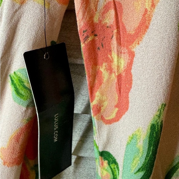 Lulu’s Floral Print Mini Dress. NWT. Size Large - Picture 7 of 11